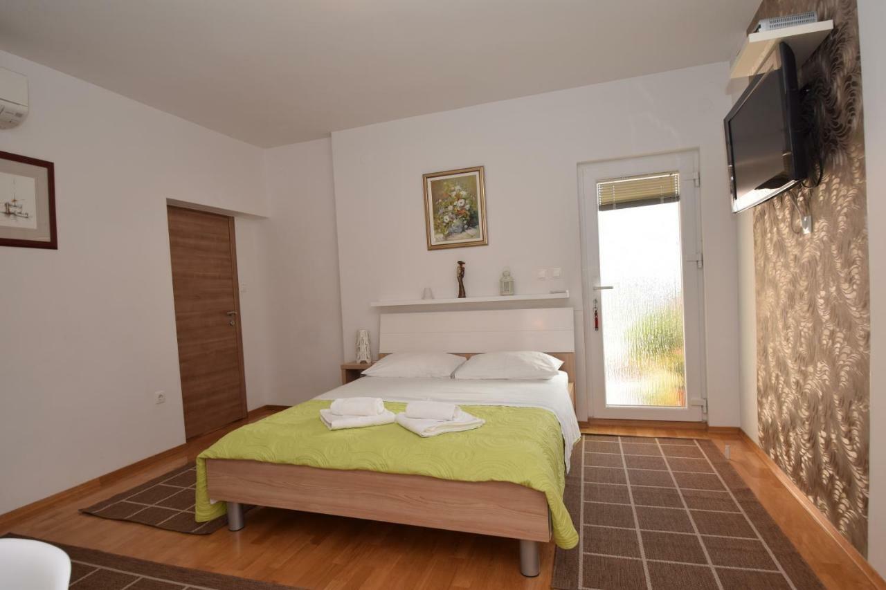 Apartment Smokrovic Starigrad Paklenica Eksteriør bilde
